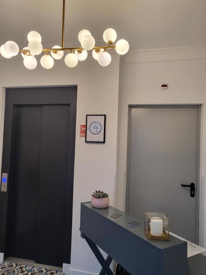 Alfama Apartments Services ลิสบอน ภายนอก รูปภาพ